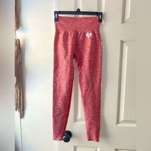 Red Womensbest workout leggings.